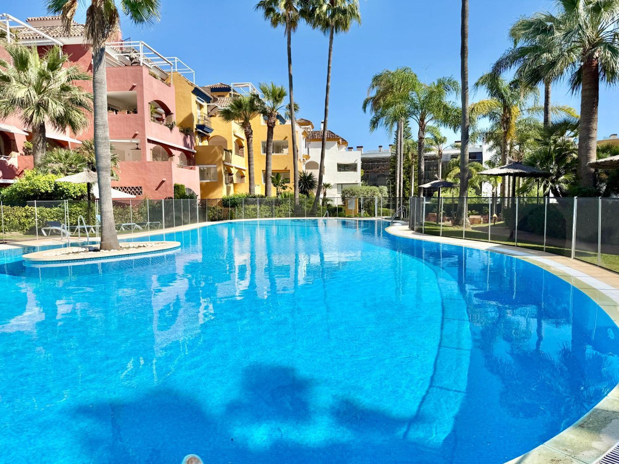 Penthouse Golden Mile Seaviews With Paddle Court - Eaw Homes Apartamento